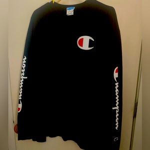 Men’s Champion long sleeve tee